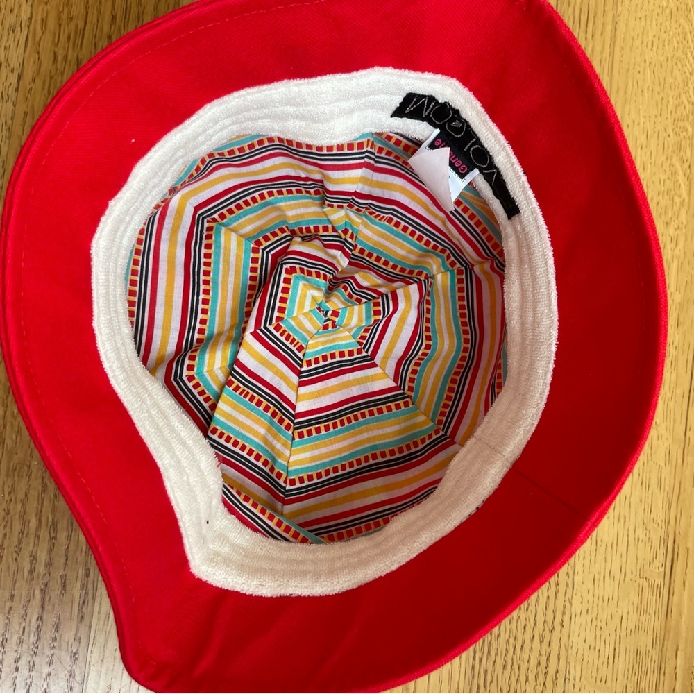 Volcom Red Bucket Hat - Picture 4 of 6
